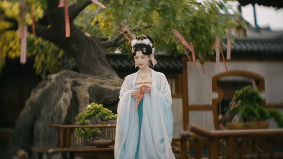 完蛋我被美女包围了2手游